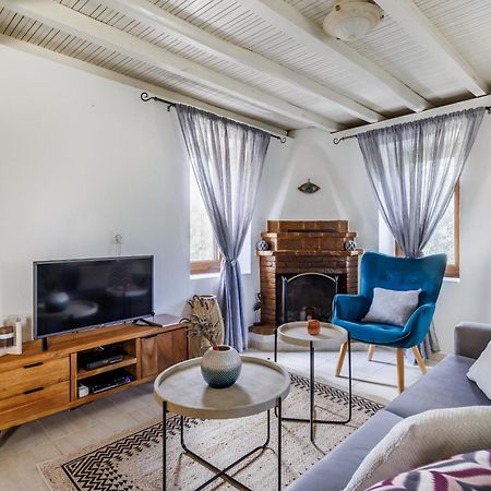 Villa Fotini Kalivi In Raches Panormos  Екстериор снимка